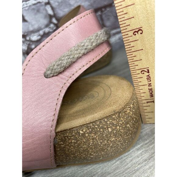 TAOS Pink Leather Ankle Lace Strap Cork Wedge Sandals Women Sz 40EU/9.5M US - Picture 9 of 16